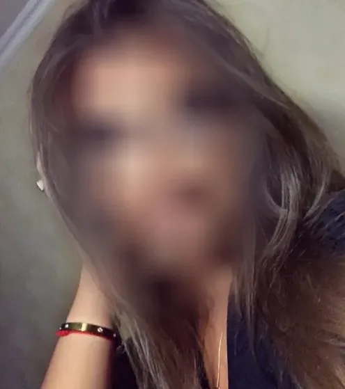 Aroa, 31 años