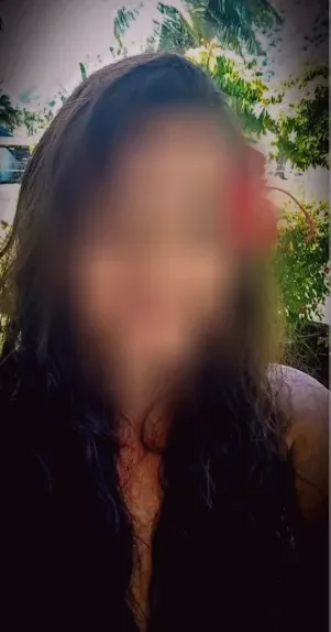 Neus, 40 años